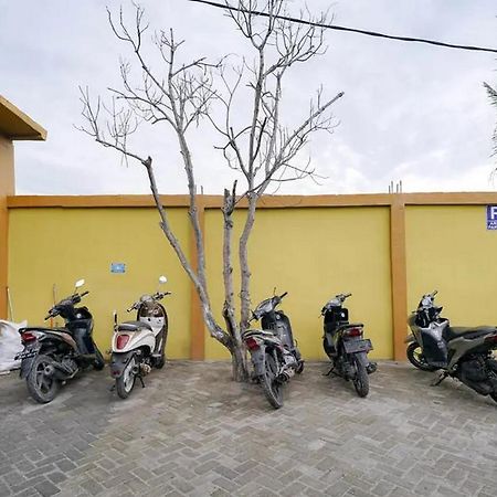 Reddoorz Near Ekowisata Mangrove Belawan Hotel Ngoại thất bức ảnh
