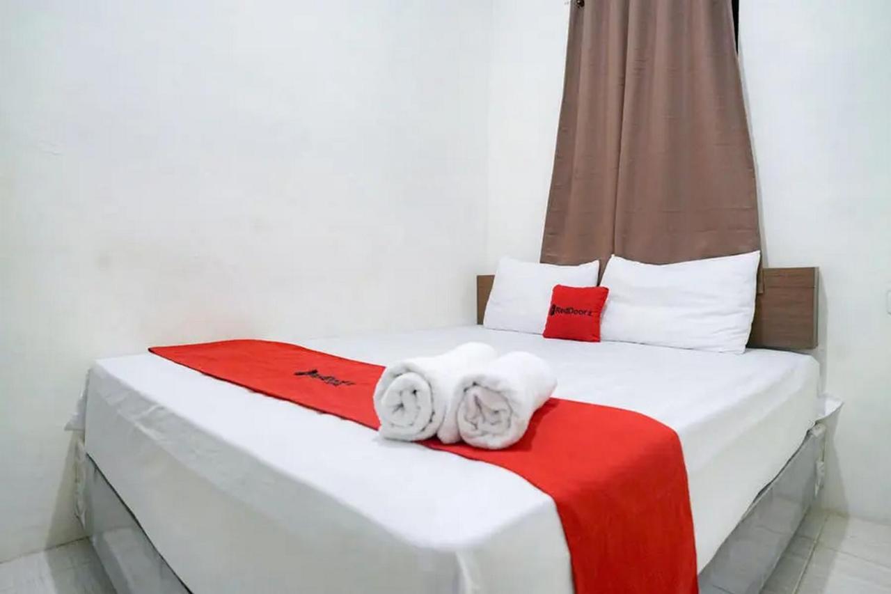 Reddoorz Near Ekowisata Mangrove Belawan Hotel Ngoại thất bức ảnh