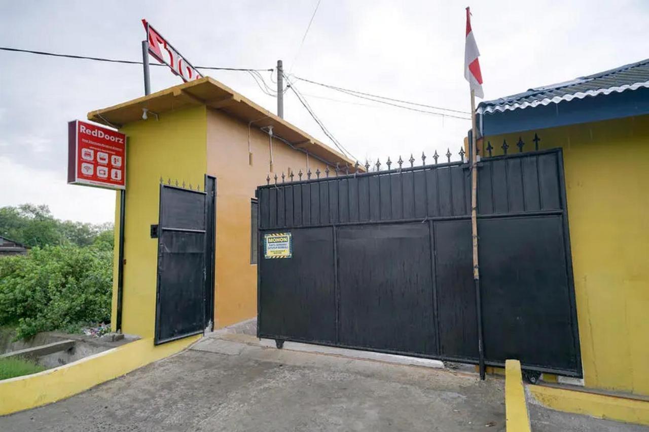 Reddoorz Near Ekowisata Mangrove Belawan Hotel Ngoại thất bức ảnh
